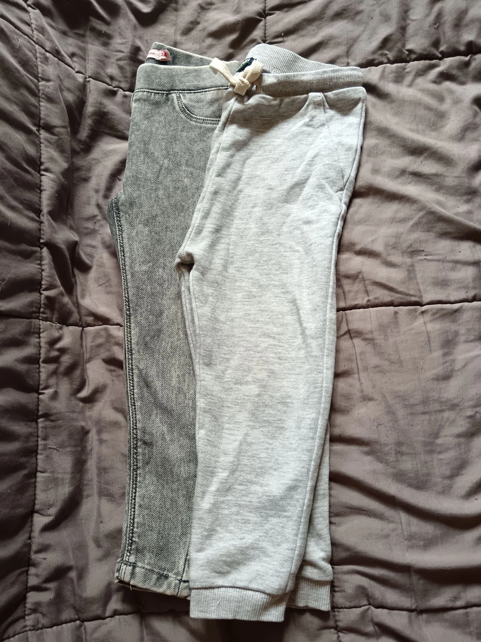 Lot de pantalon fille 3ans 